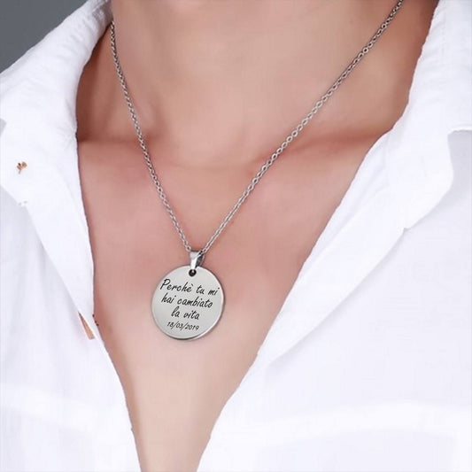 Collana personalizzata con pendente.